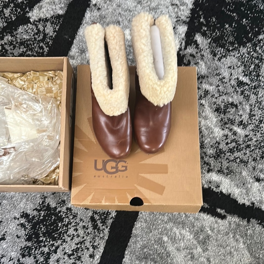 Authentic Light Brown Uggs - image 1